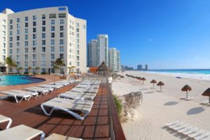 hotel zone Cancun resort
