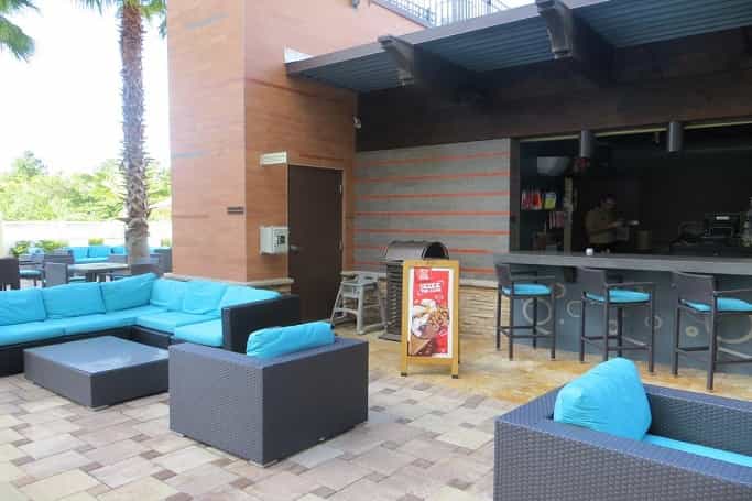 Poolside Bar and Grill Orlando